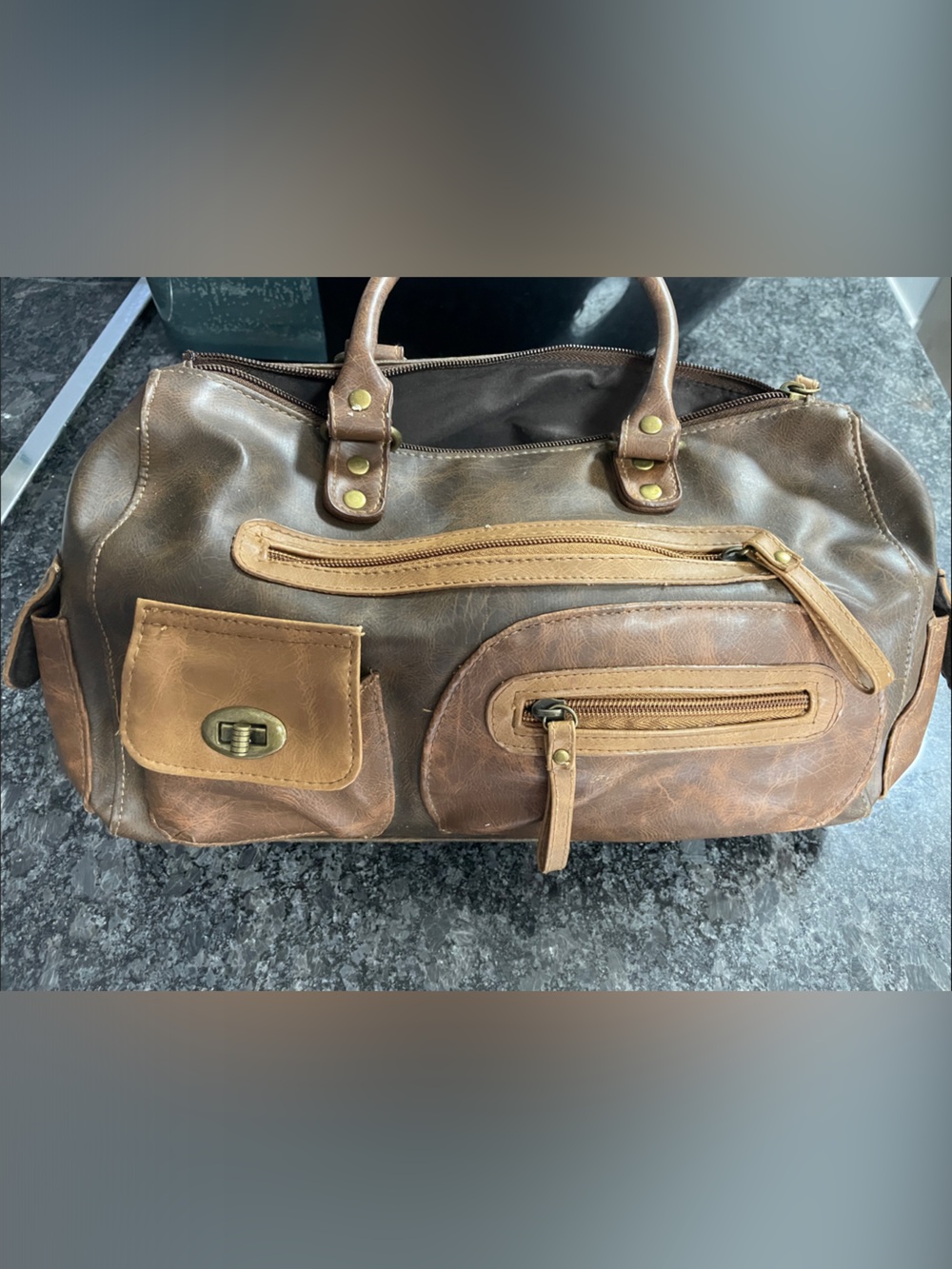 Stone Vintage Leather Purse